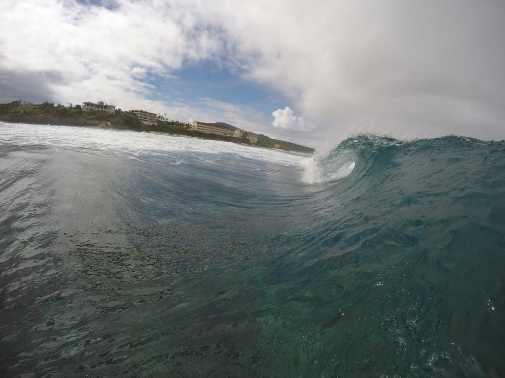 Hotel Tropical Surf House Okinawa Onna Exterior foto